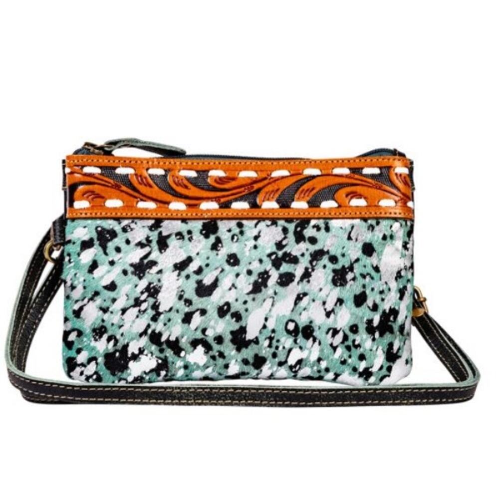 Myra Bag NWTs Gouyen Mesa Leather Fur Belt Bag Purse